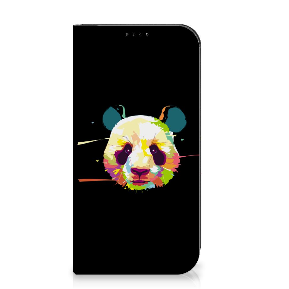 iPhone 15 Pro Max Magnet Case Panda Color met een kleurrijk panda hoofd ontwerp đŧ op zwarte achtergrond.