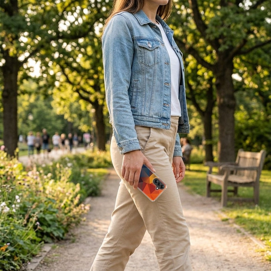 Samsung Galaxy A57 TPU Hoesje Polygon Color - lifestyle foto in huiselijke setting
