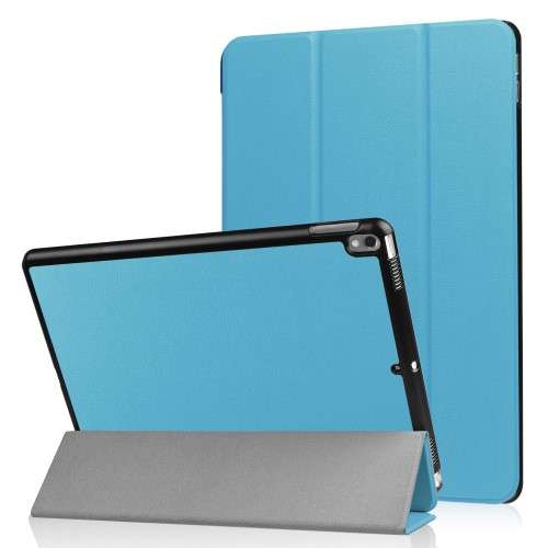 Apple iPad Pro 10.5 Tablethoesje Lichtblauw Tri-fold