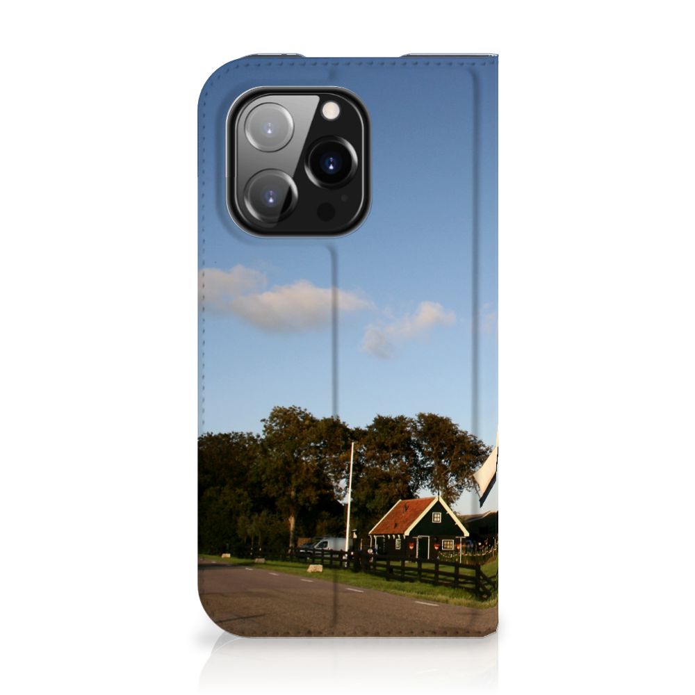iPhone 14 Pro Book Cover Molen - B2C Telecom