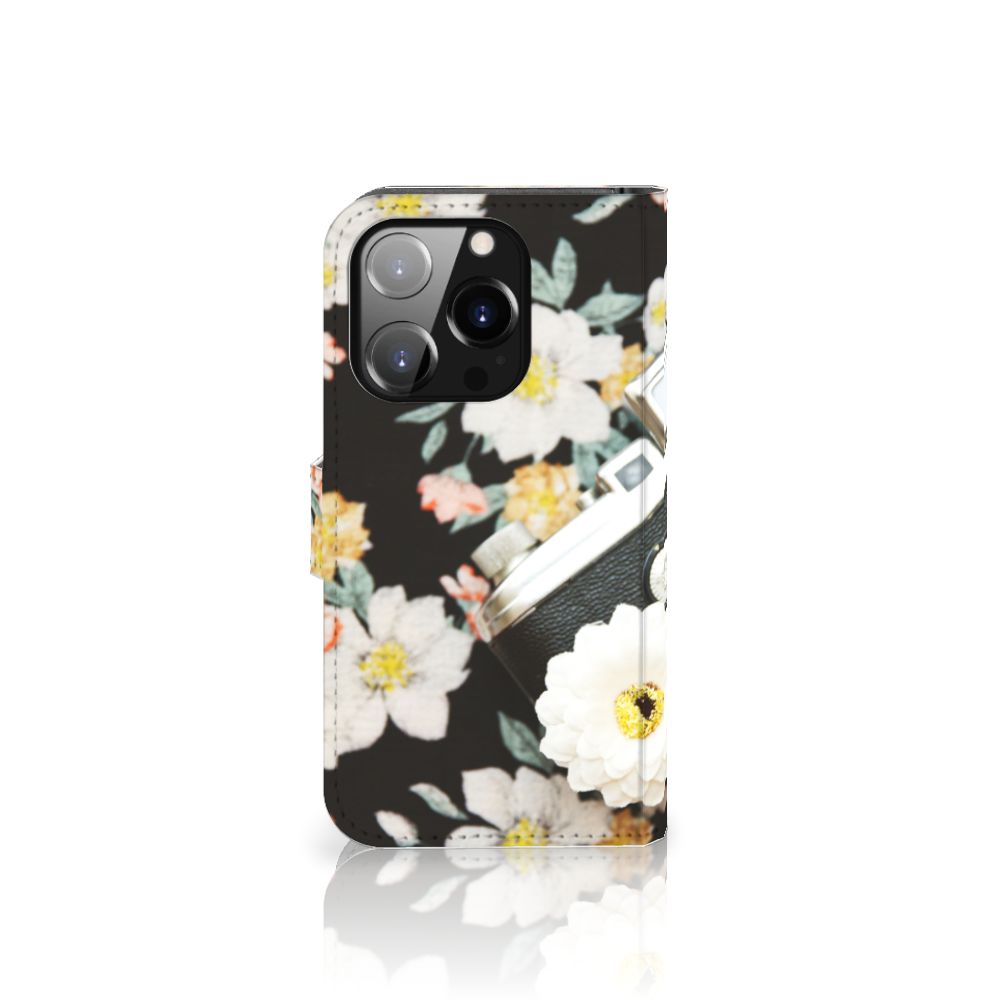 iPhone 14 Pro Telefoonhoesje met foto Vintage Camera met bloemenprint en vintage camera design 🌼.