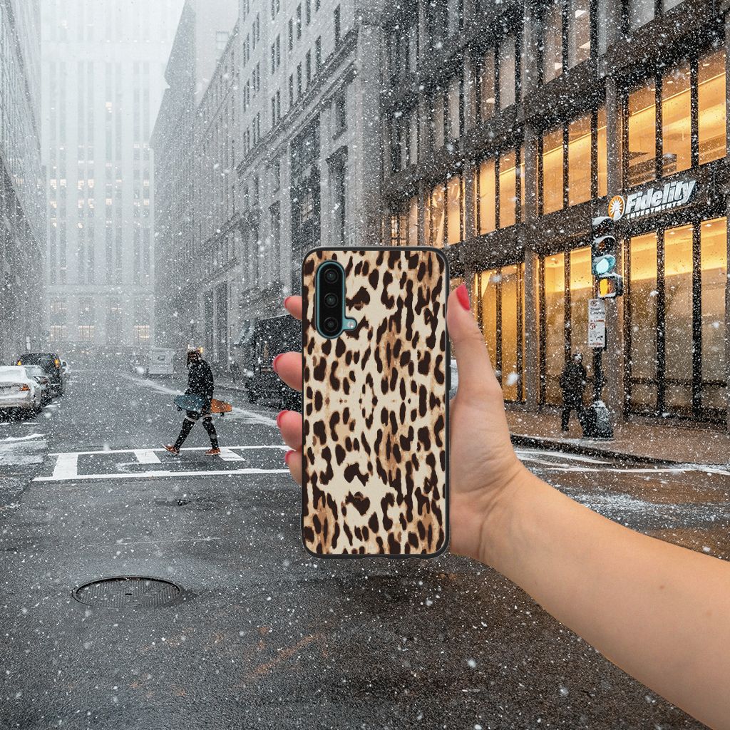 OnePlus Nord CE 5G Dierenprint Telefoonhoesje Leopard B2C Telecom
