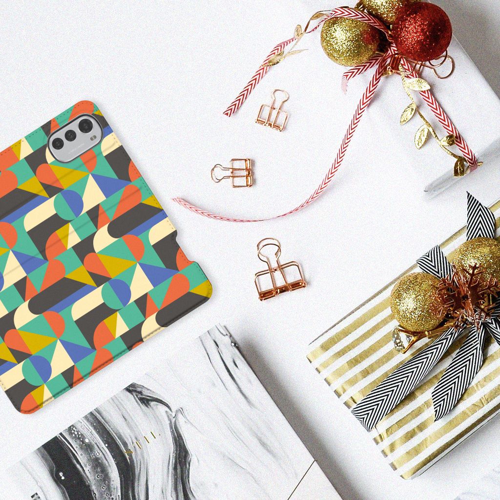 Motorola Moto E32 | Moto E32s Hoesje met Magneet Funky Retro - B2C Telecom