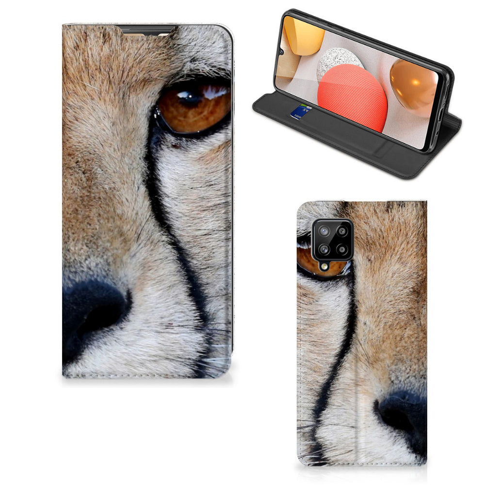 Samsung Galaxy A42 Hoesje maken Cheetah met close-up van cheetah gezicht en ogen, stijlvol design.