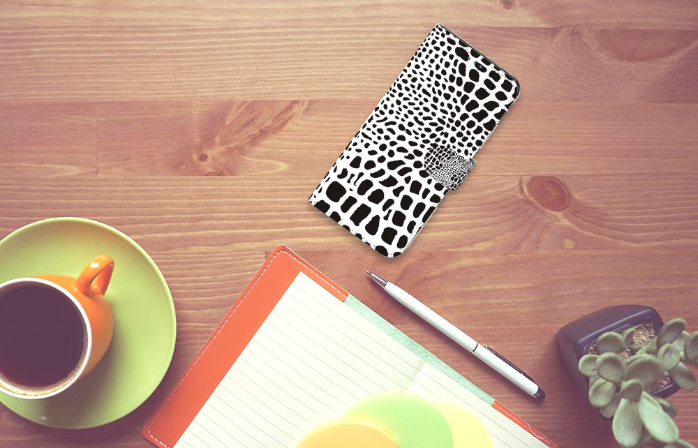 Motorola Moto E32 | Moto E32s Telefoonhoesje met Pasjes Slangenprint