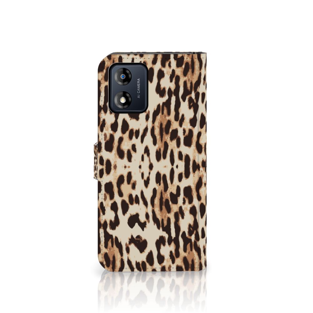 Motorola Moto E13 4G Telefoonhoesje met Pasjes Leopard