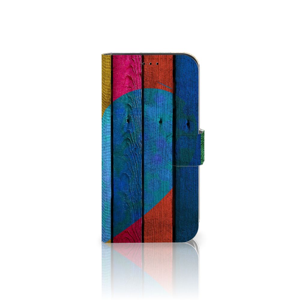 iPhone 13 Pro Book Style Case Wood Heart - Cadeau voor je Vriend met kleurrijk hartdesign 🎨