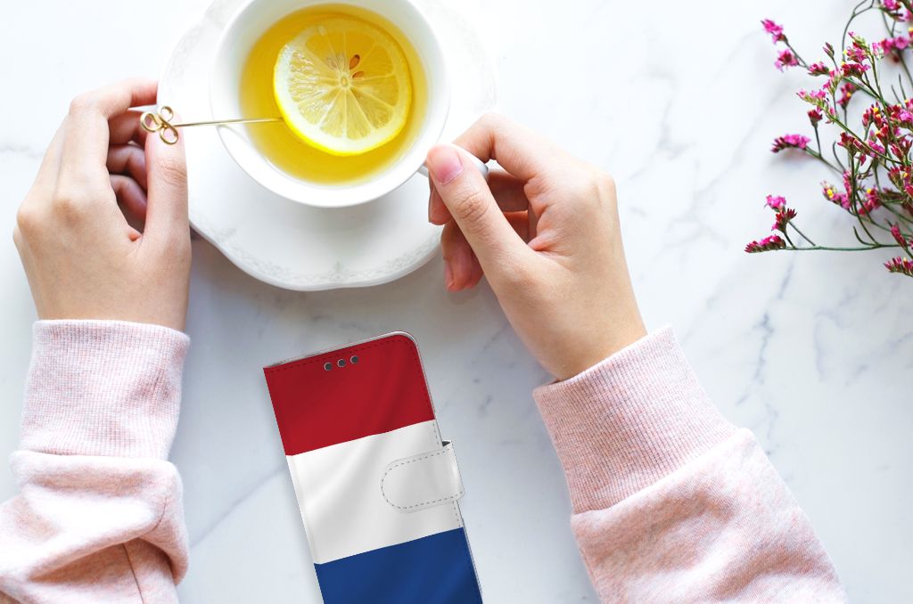 Microsoft Lumia 650 Bookstyle Case Nederlandse Vlag