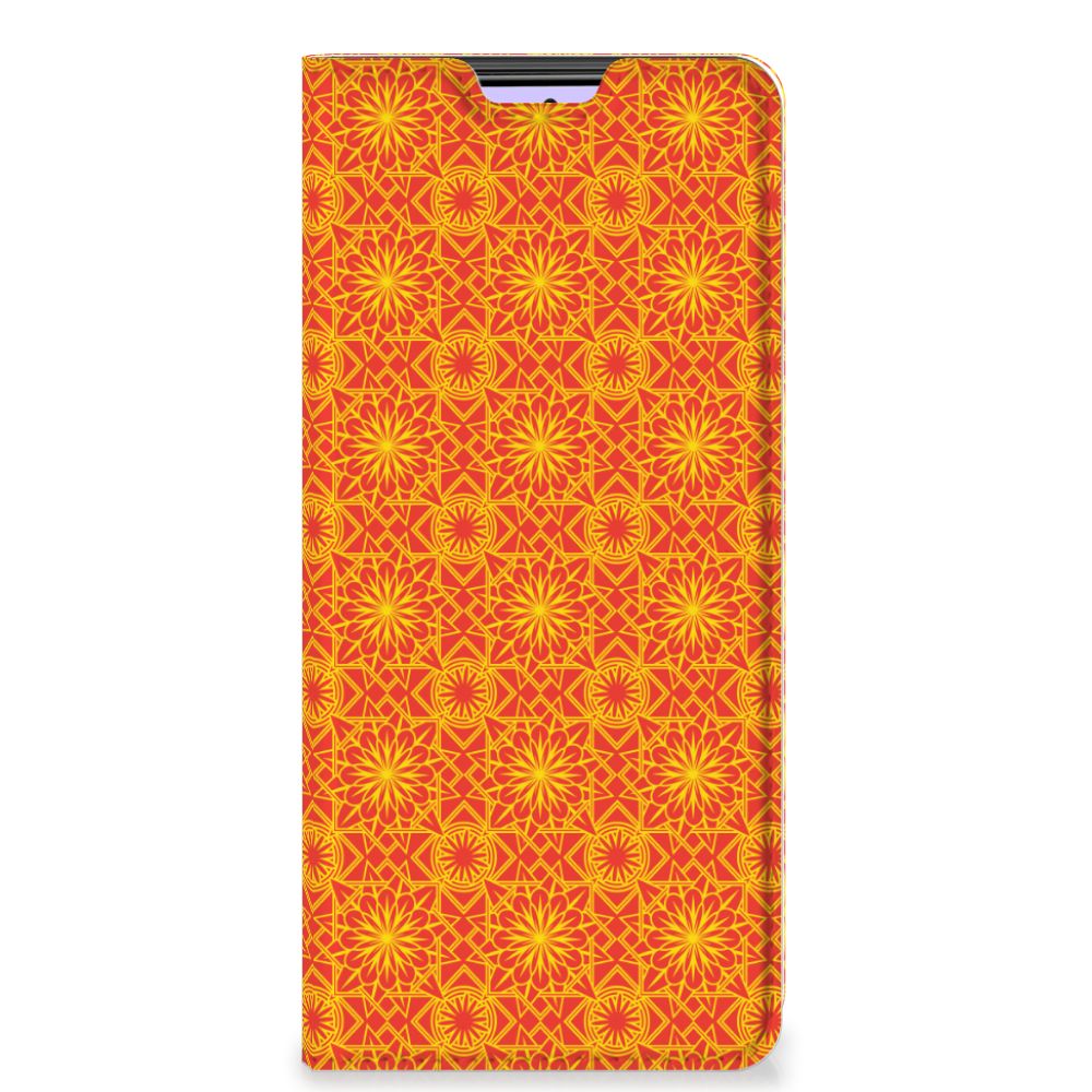 Xiaomi Redmi Note 10 Pro Hoesje met Magneet Batik Oranje - B2C Telecom