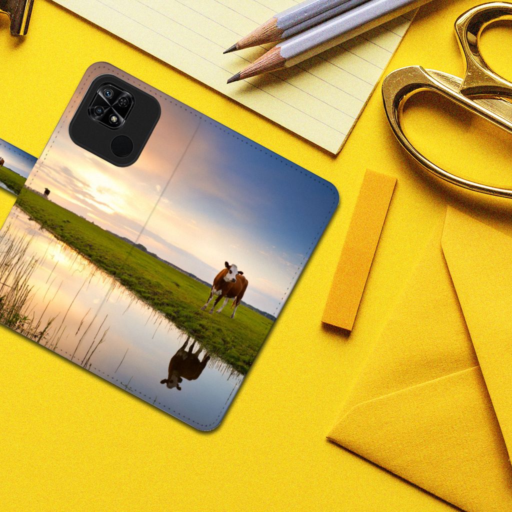 Xiaomi Redmi 10C Telefoonhoesje met Pasjes Koe