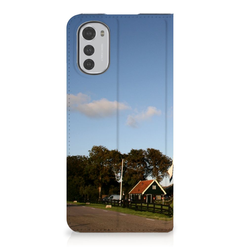 Motorola Moto E32 | Moto E32s Book Cover Molen - B2C Telecom
