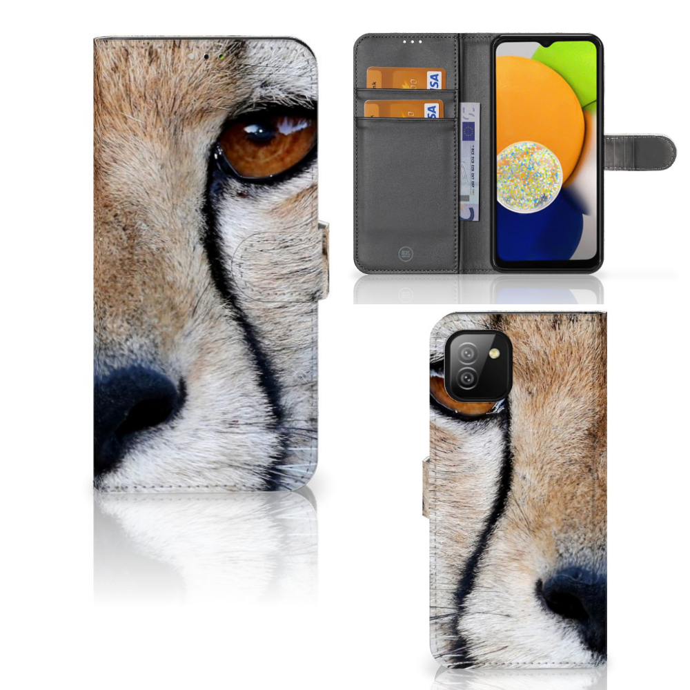 Samsung Galaxy A03 Telefoonhoesje met Pasjes Cheetah met close-up van cheeta en ruimte voor 3 pasjes.