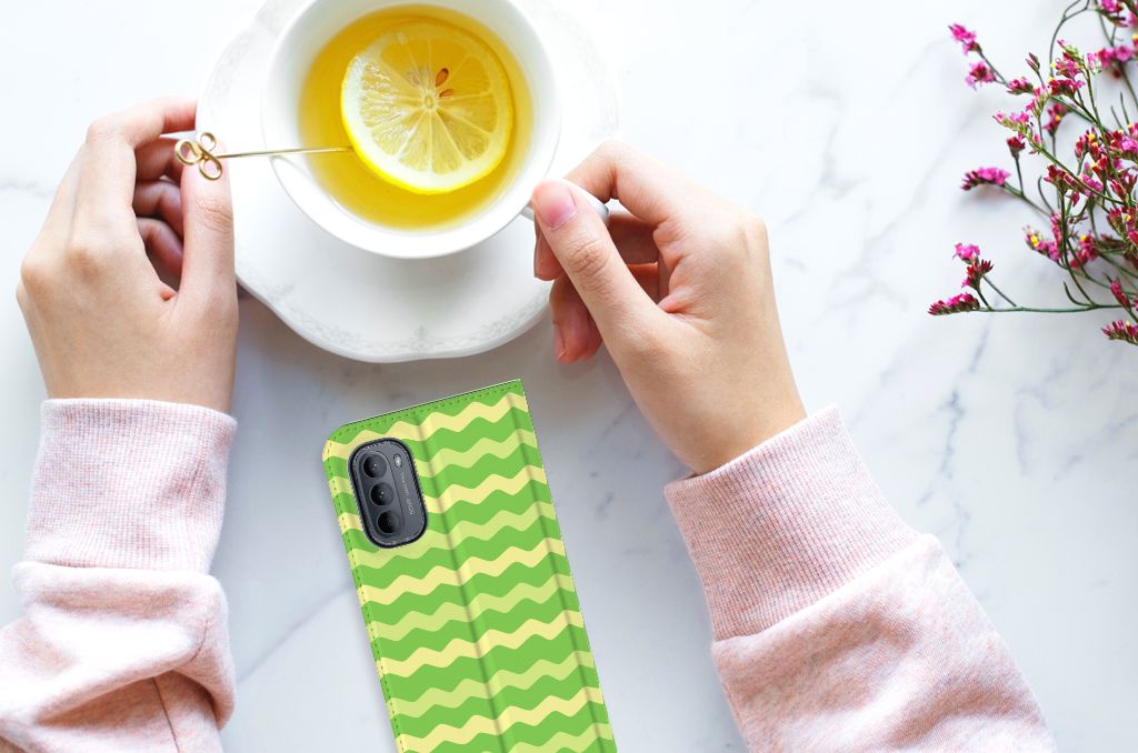 Motorola Moto G31 | G41 Hoesje met Magneet Waves Green - B2C Telecom