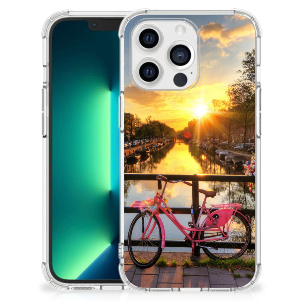 iPhone 13 Pro Max Telefoonhoesje met valbescherming Amsterdamse Grachten met zonsondergang en roze fiets 🌇