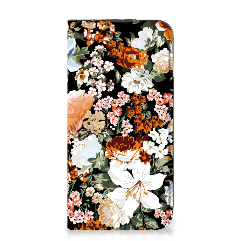 Smart Cover voor iPhone 14 Dark Flowers met kleurrijk bloemenmotief op een zwarte achtergrond.