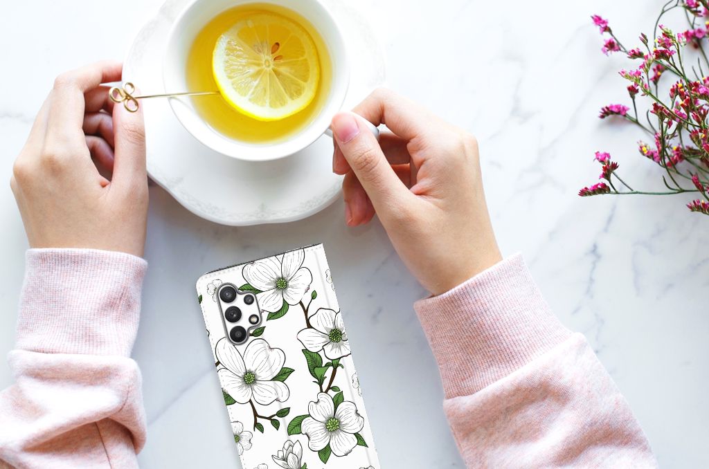 Samsung Galaxy A32 4G | A32 5G Enterprise Editie Smart Cover Dogwood Flowers - B2C Telecom
