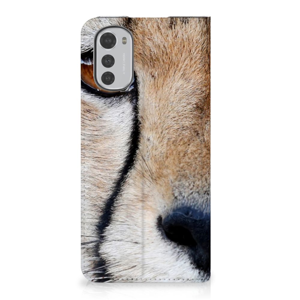 Motorola Moto E32 | Moto E32s Hoesje maken Cheetah met close-up van een cheetah' gezicht op case.
