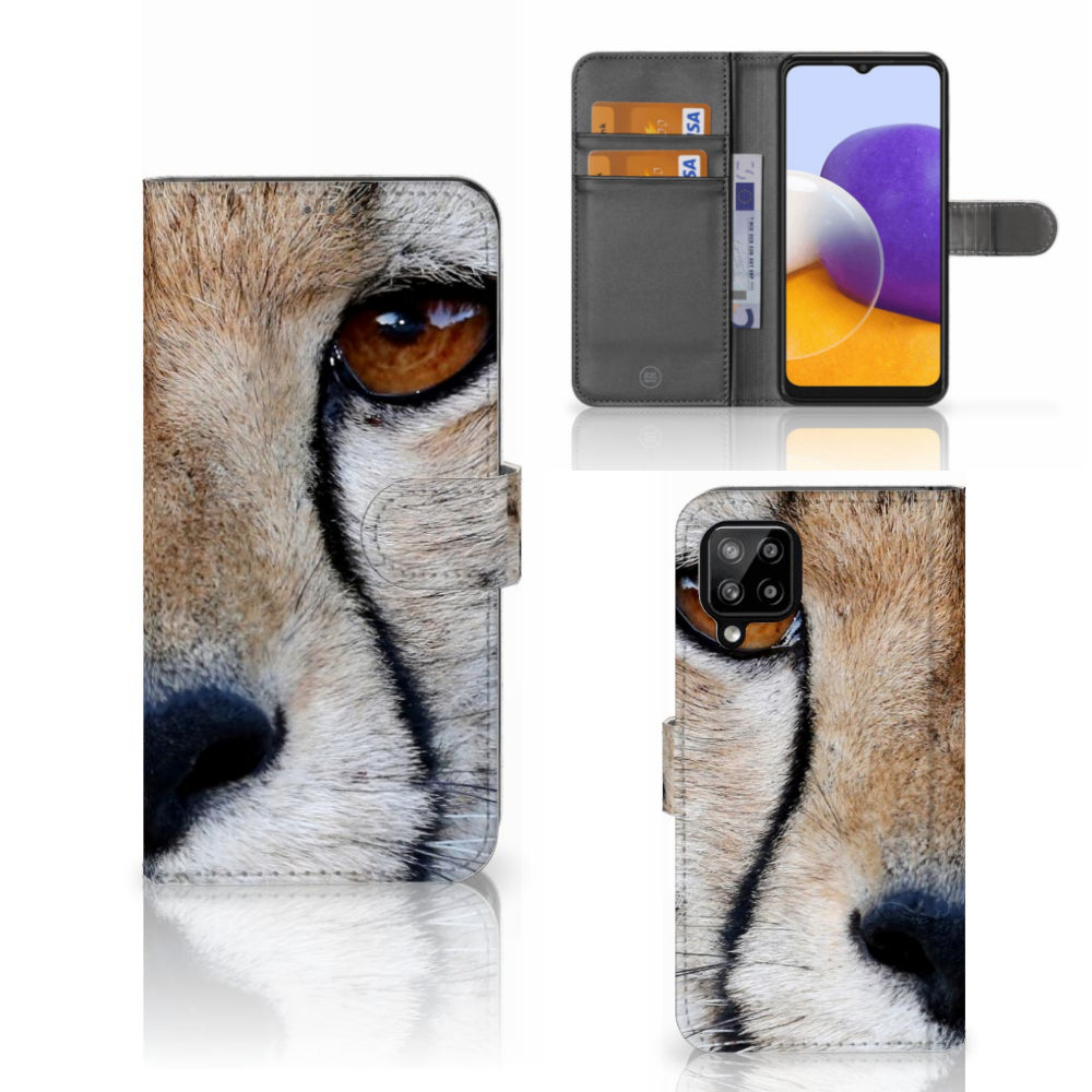 Samsung Galaxy A22 4G | M22 Telefoonhoesje met Pasjes Cheetah met close-up van cheeta ogen en pasjes ruimte.
