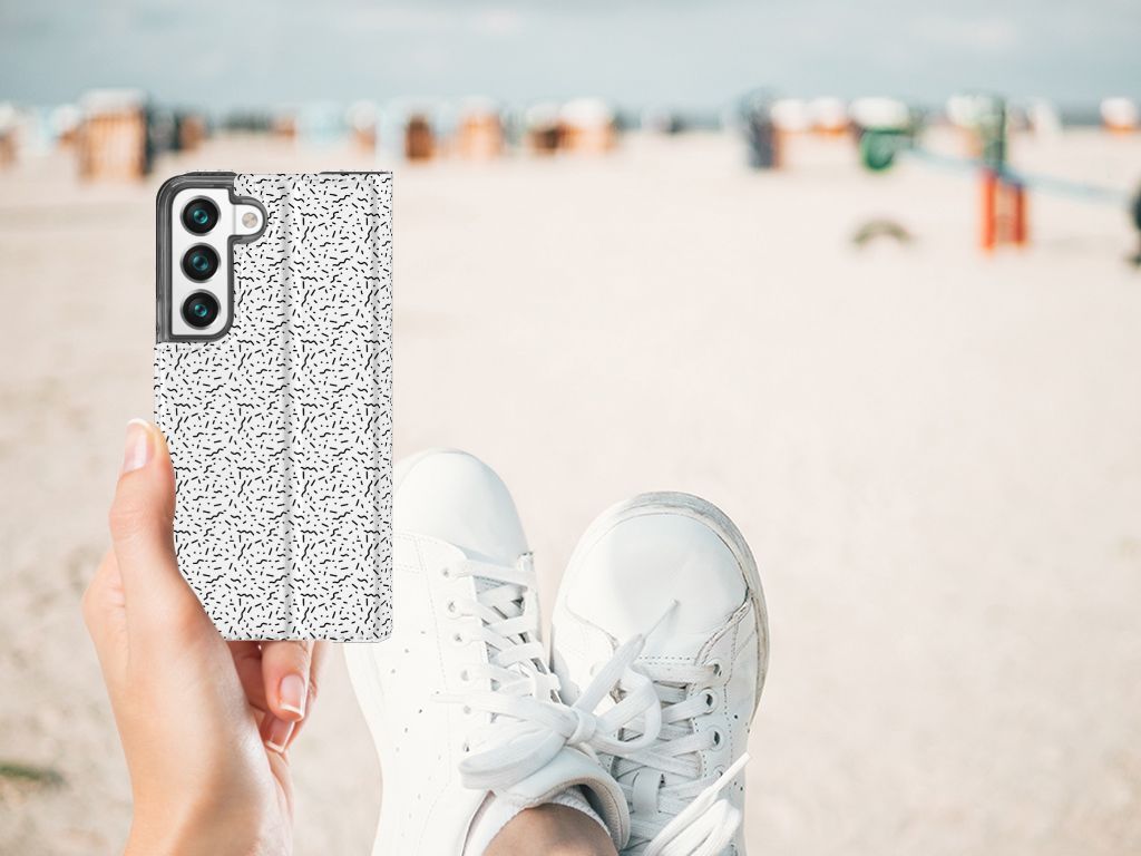 Samsung Galaxy S22 Hoesje met Magneet Stripes Dots - B2C Telecom