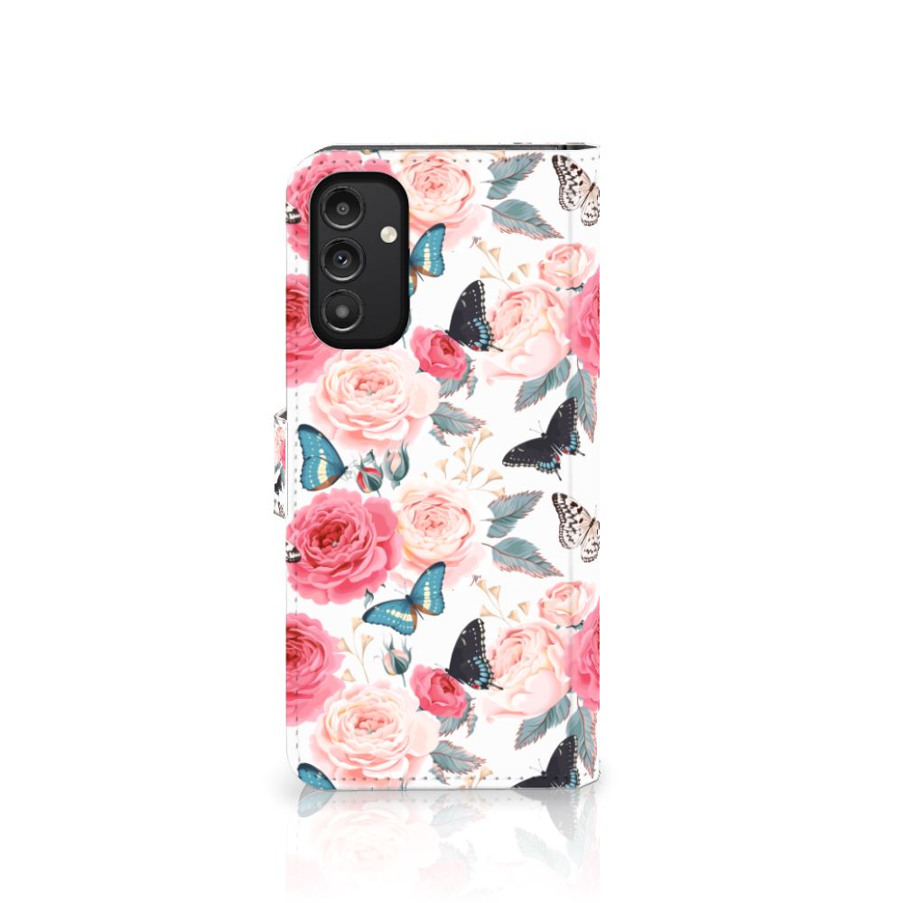Samsung Galaxy A14 5G Hoesje Butterfly Roses met roze rozen en vlinders op een kleurrijke achtergrond.
