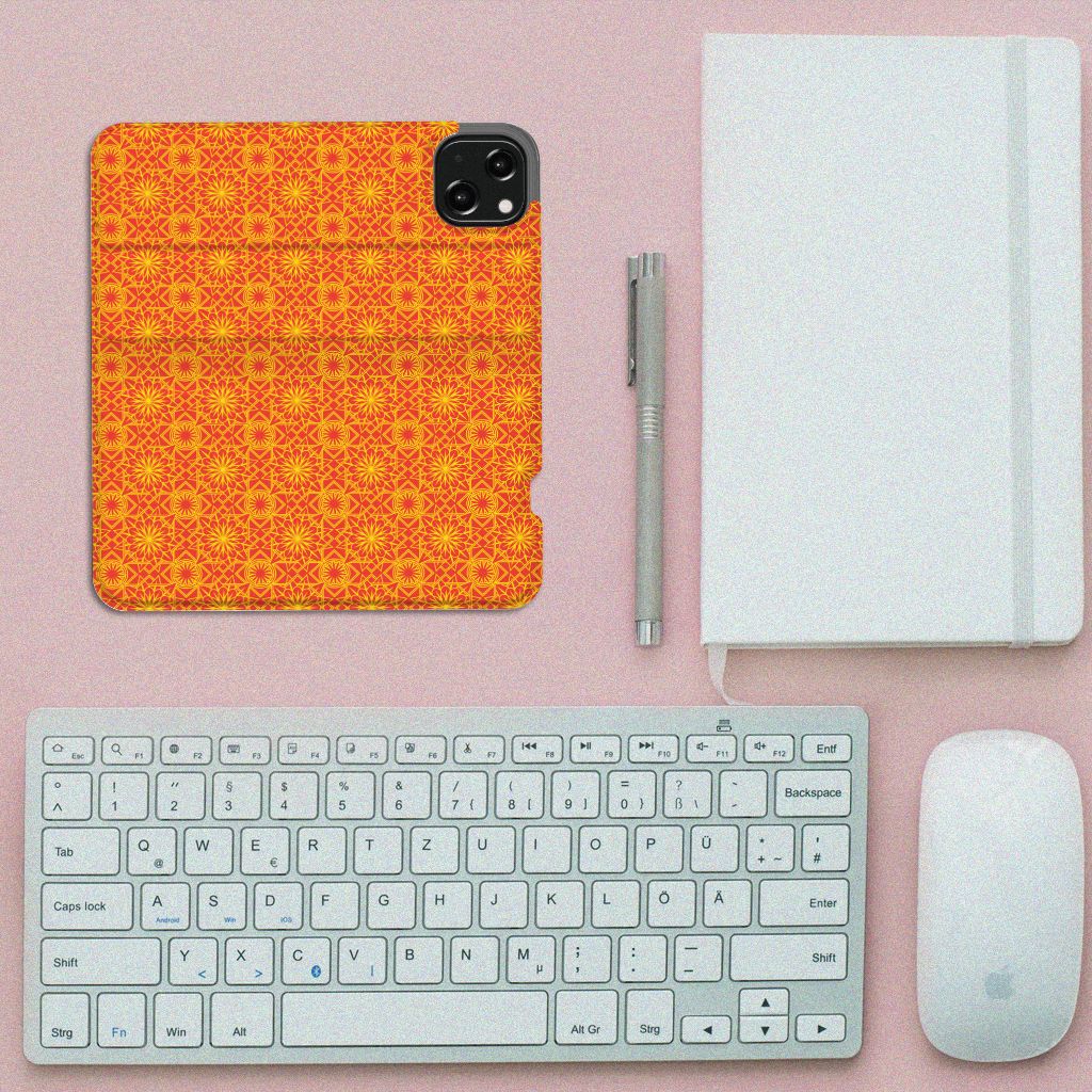 iPhone 13 Hoesje met Magneet Batik Oranje