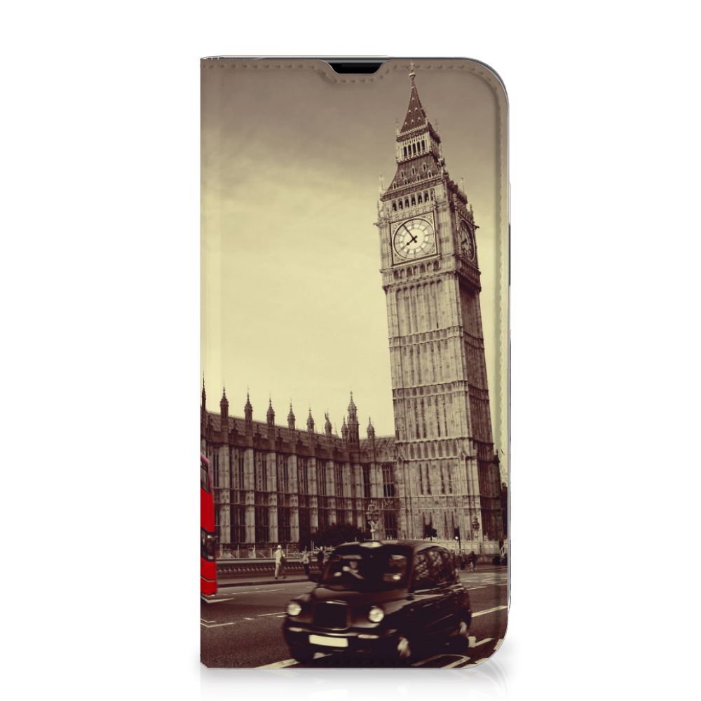 iPhone 13 Pro Max Book Cover Londen met afbeelding van Big Ben en London taxi.