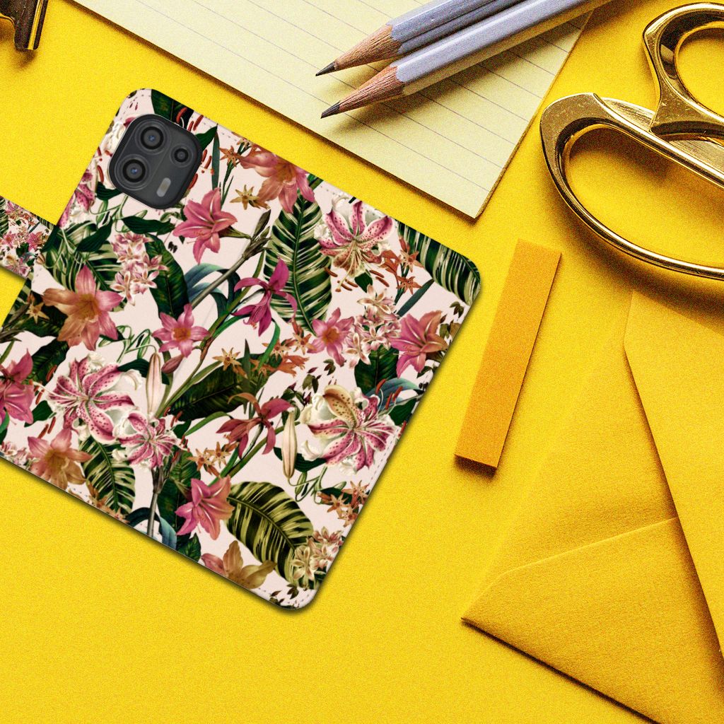Motorola Edge 20 Lite Hoesje Flowers