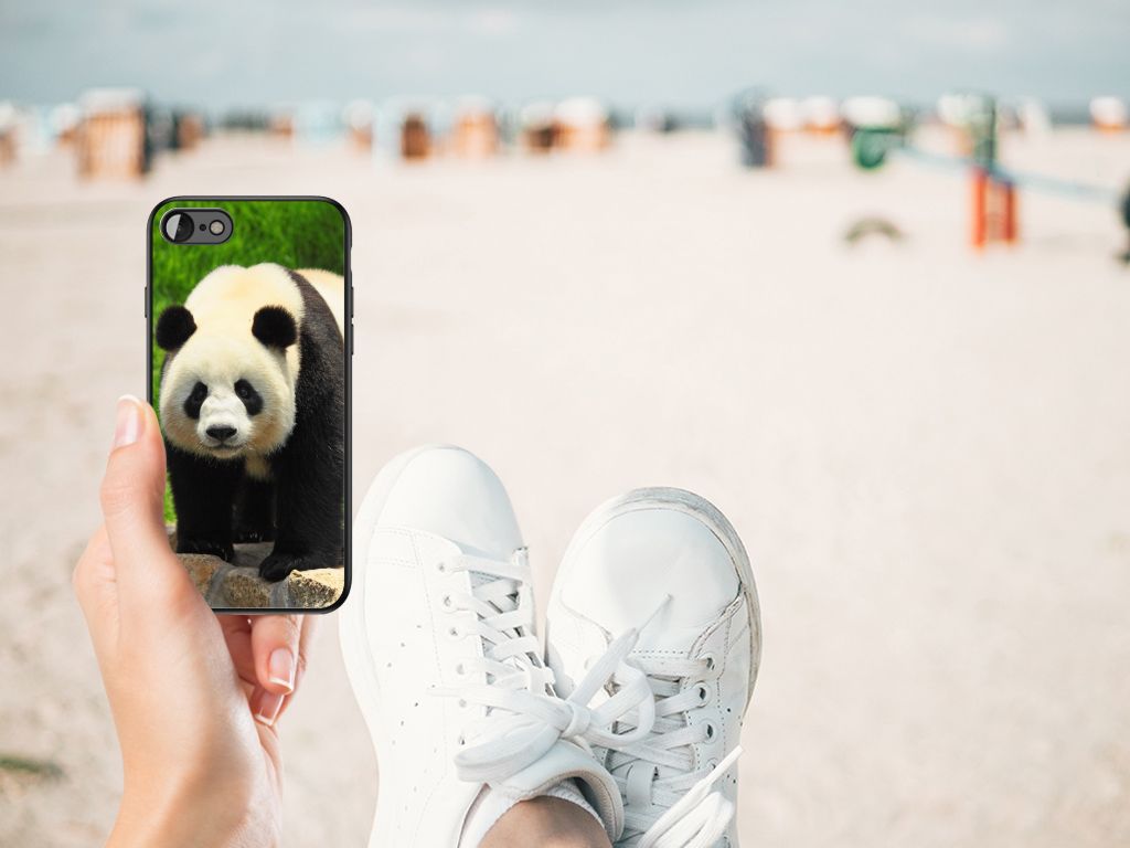 iPhone SE 2022 | SE 2020 | 7/8 Dierenprint Telefoonhoesje Panda met panda ontwerp op strand