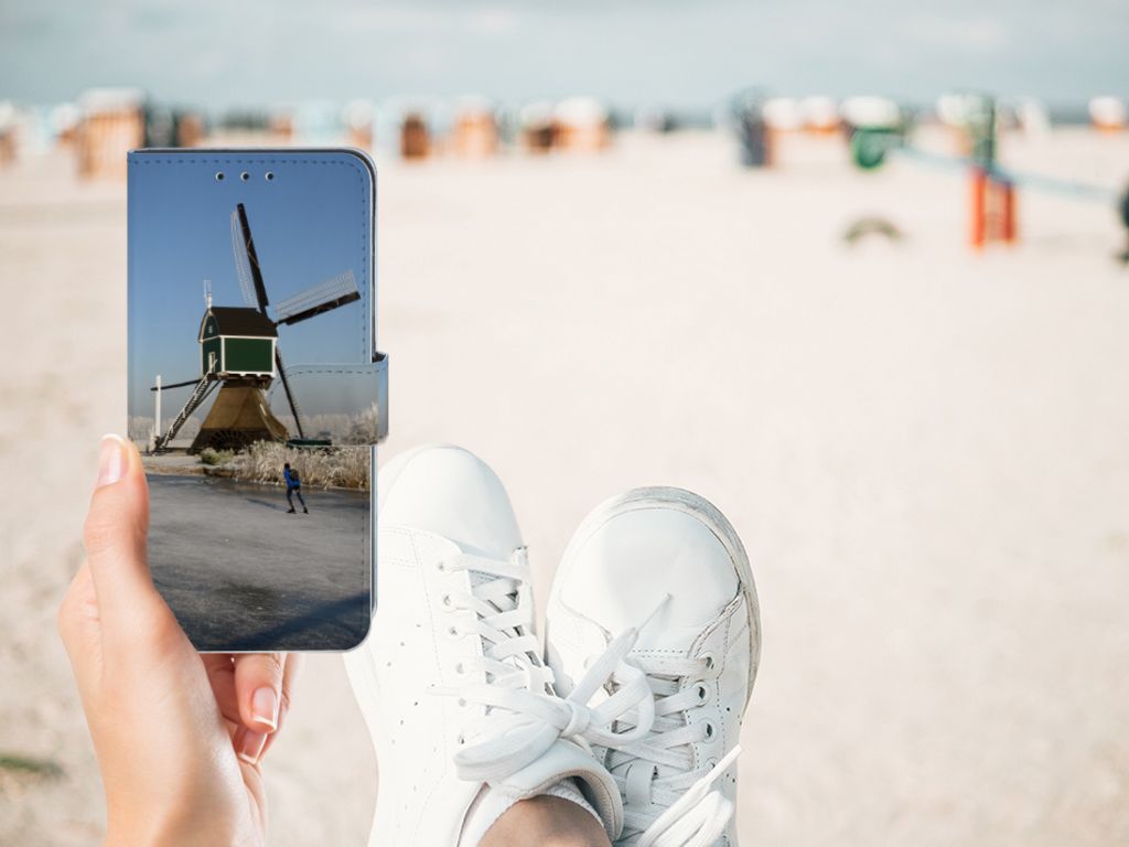Xiaomi Redmi 8A Flip Cover Schaatsers