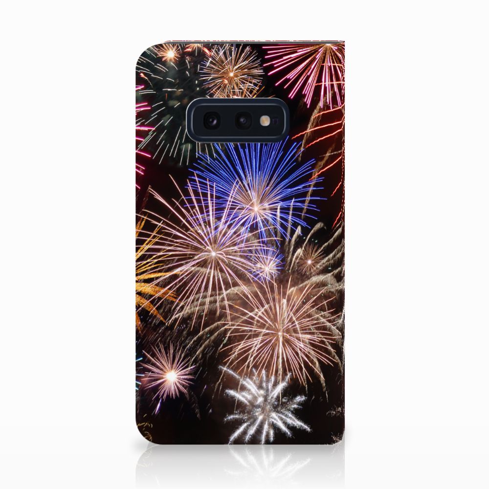 Samsung Galaxy S10e Hippe Standcase Vuurwerk