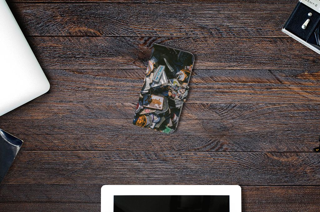 Apple iPhone 13 Telefoonhoesje met foto Badges