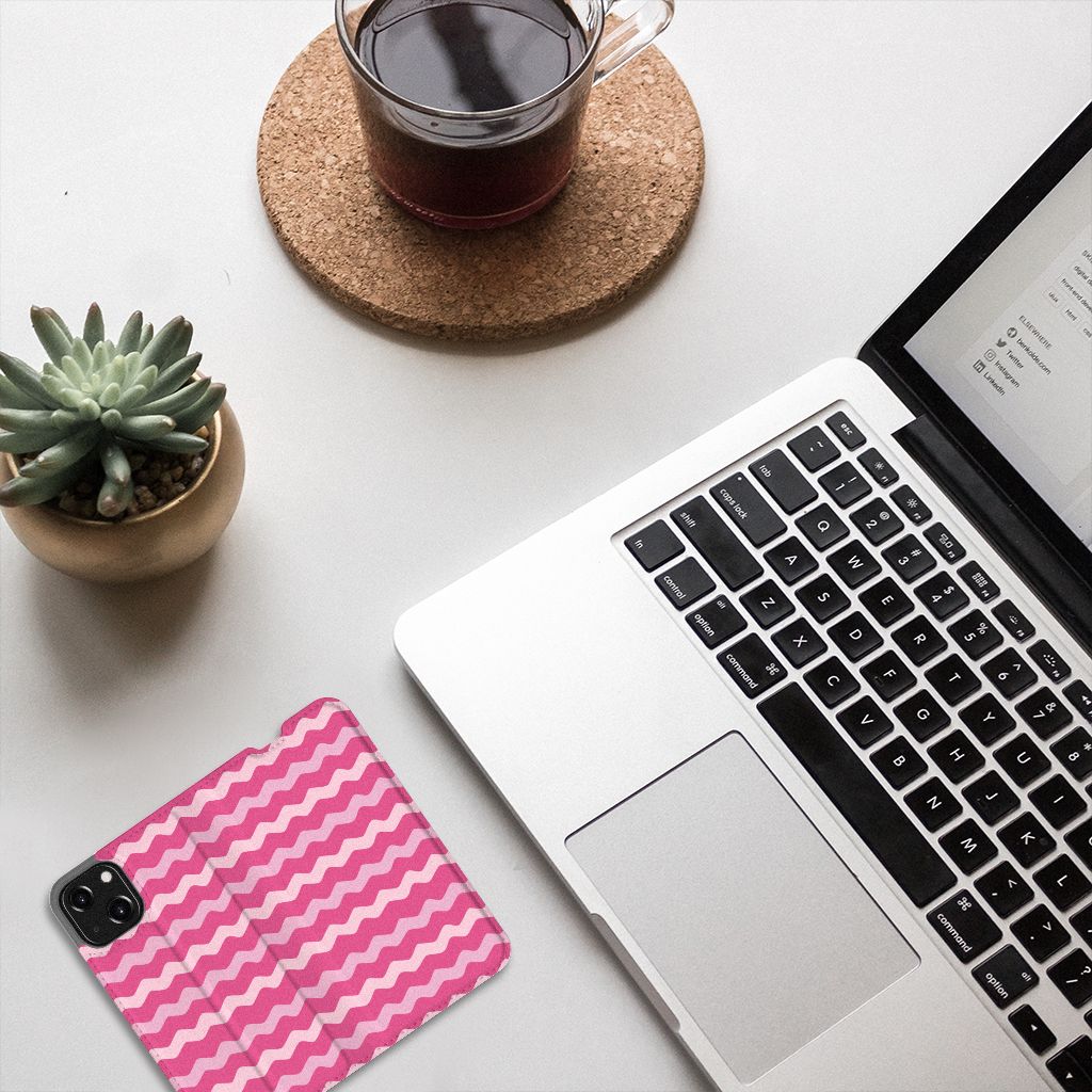 iPhone 13 Mini Hoesje met Magneet Waves Pink - B2C Telecom