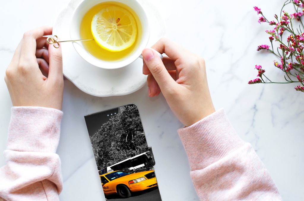 OnePlus Nord 2T Flip Cover New York Taxi