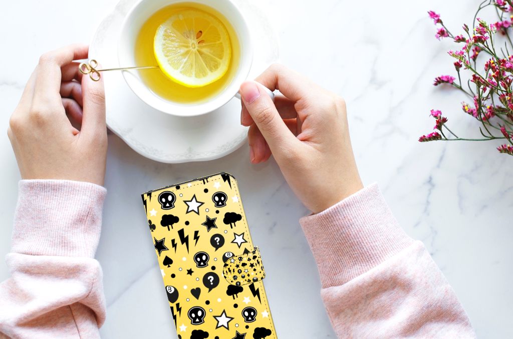 Telefoonhoesje met Naam Motorola Moto E13 4G Punk Geel