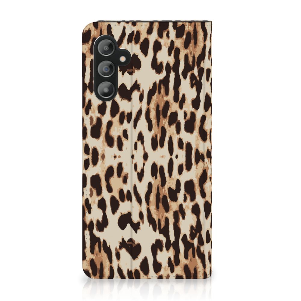 Samsung Galaxy A14 4G Hoesje maken Leopard met een stijlvol luipaardprint ontwerp.