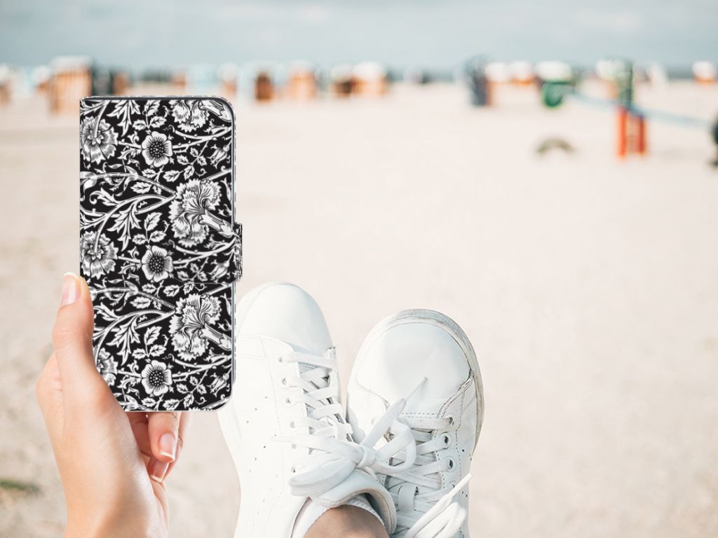 Samsung Galaxy M10 Hoesje Black Flowers
