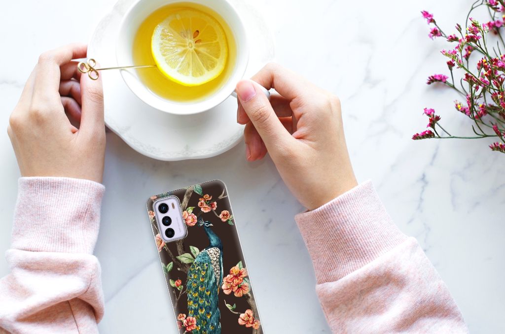 Motorola Moto G42 TPU Hoesje Pauw met Bloemen B2C Telecom