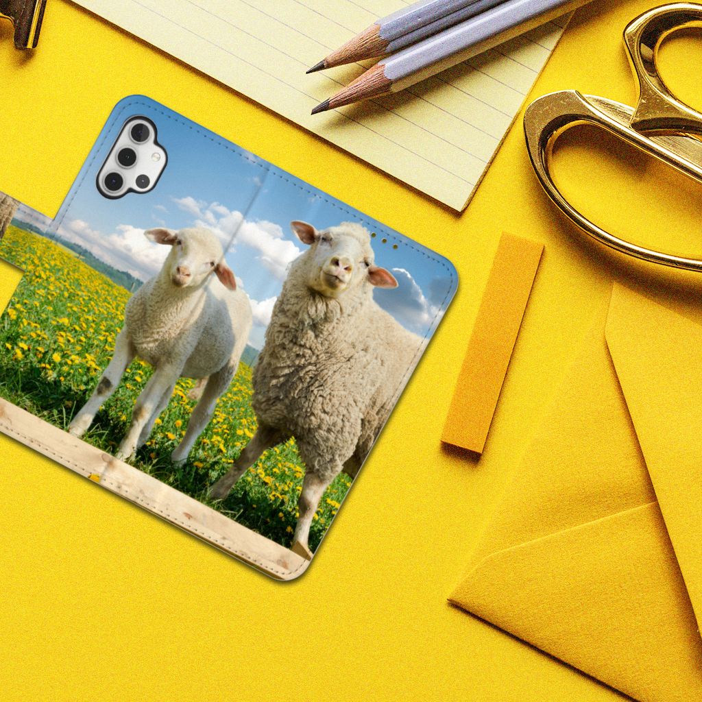 Samsung Galaxy A32 4G Telefoonhoesje met Pasjes Schaap en Lammetje
