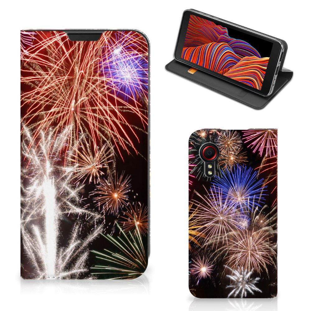 Samsung Galaxy Xcover 5 Hippe Standcase Vuurwerk - B2C Telecom