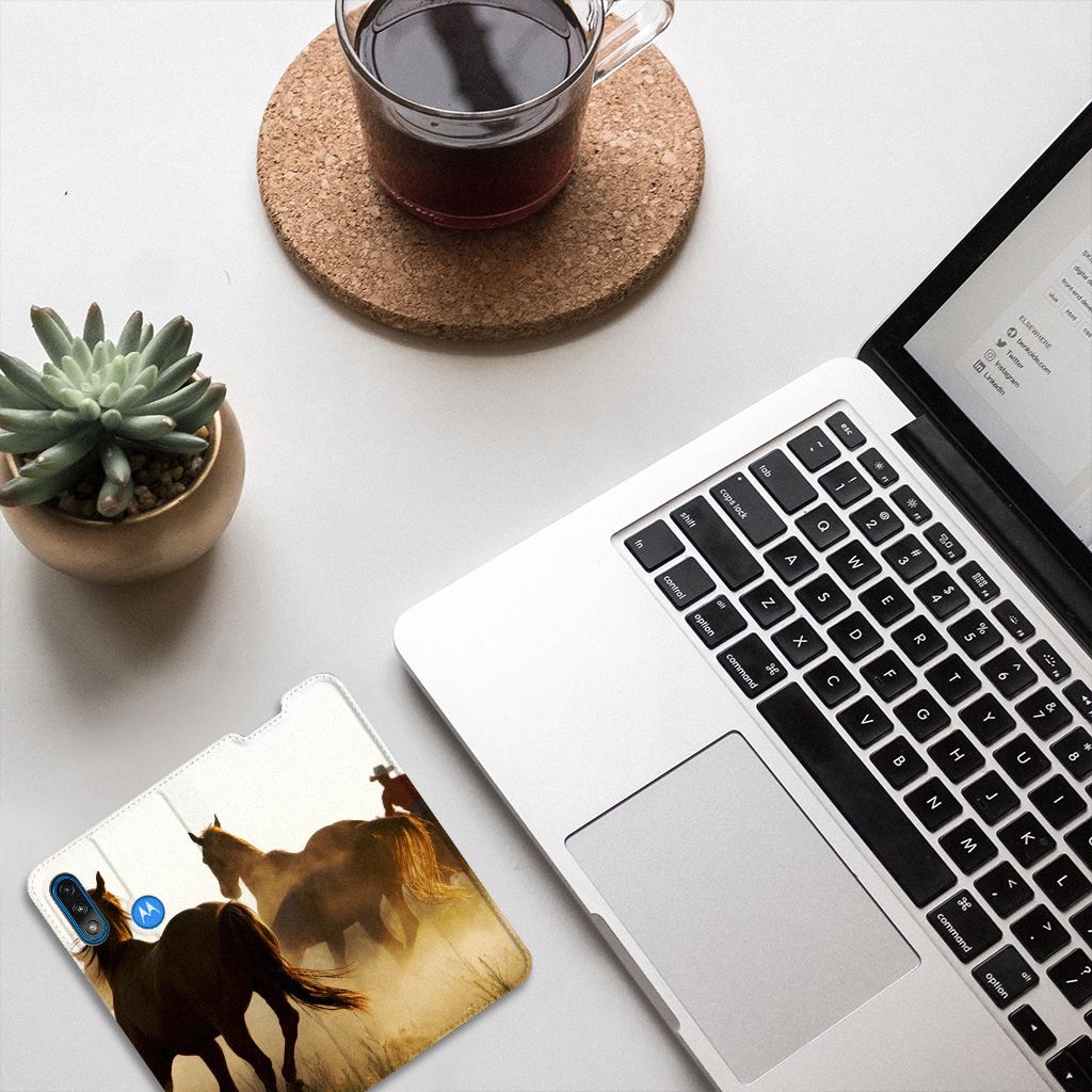 Motorola Moto E7 Power | E7i Power Hoesje maken Design Cowboy met paarden op kantoor