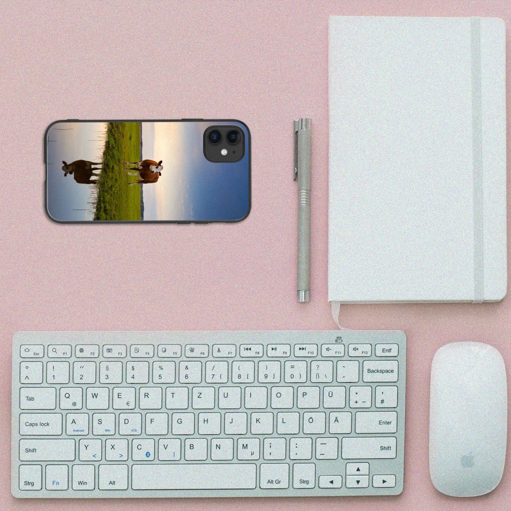 iPhone 11 Dierenprint Telefoonhoesje Koe B2C Telecom