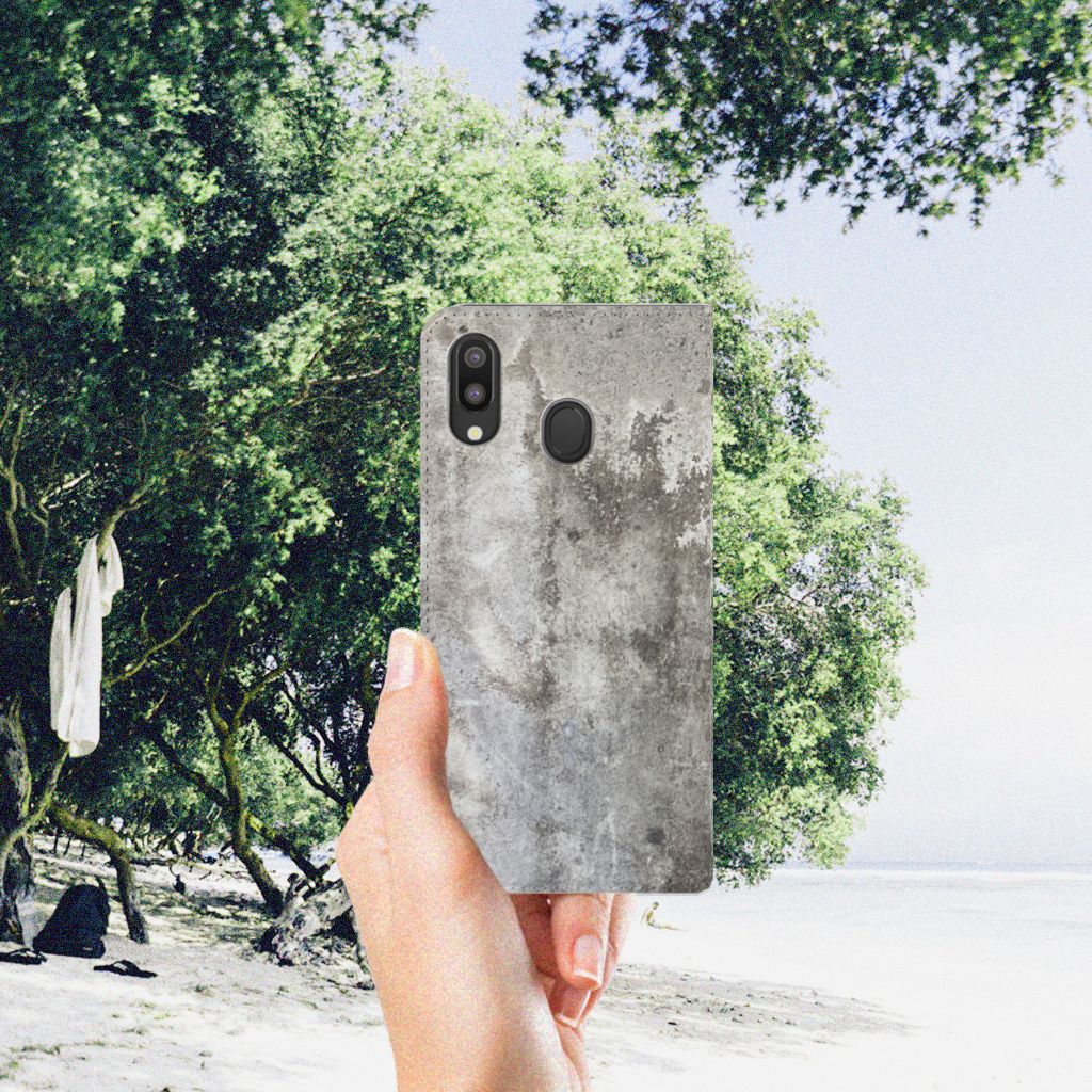 Samsung Galaxy M20 Standcase Beton Print