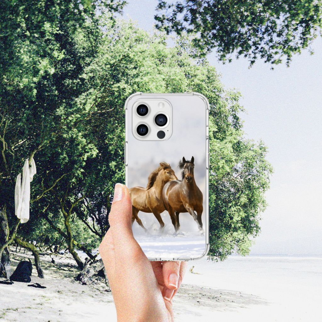 iPhone 13 Pro Max Case Anti-shock Paarden - B2C Telecom