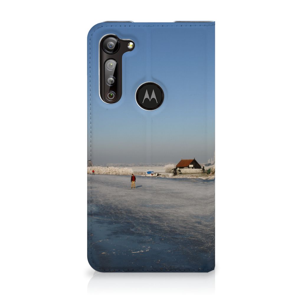 Motorola Moto G8 Power Book Cover Schaatsers - B2C Telecom
