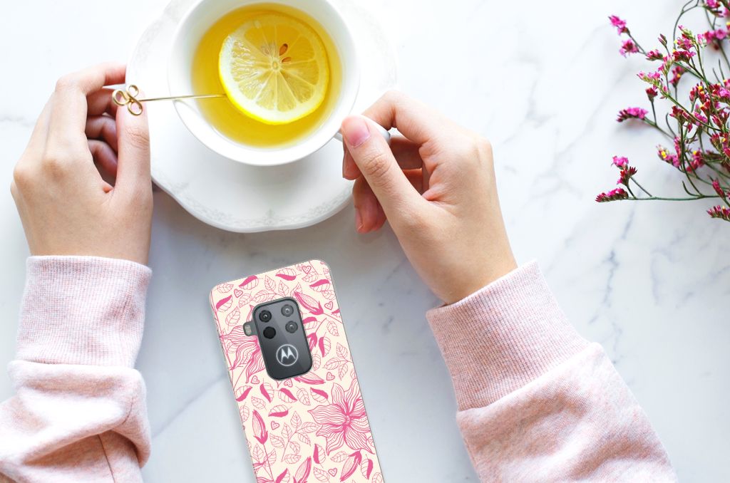 Motorola One Zoom TPU Case Pink Flowers