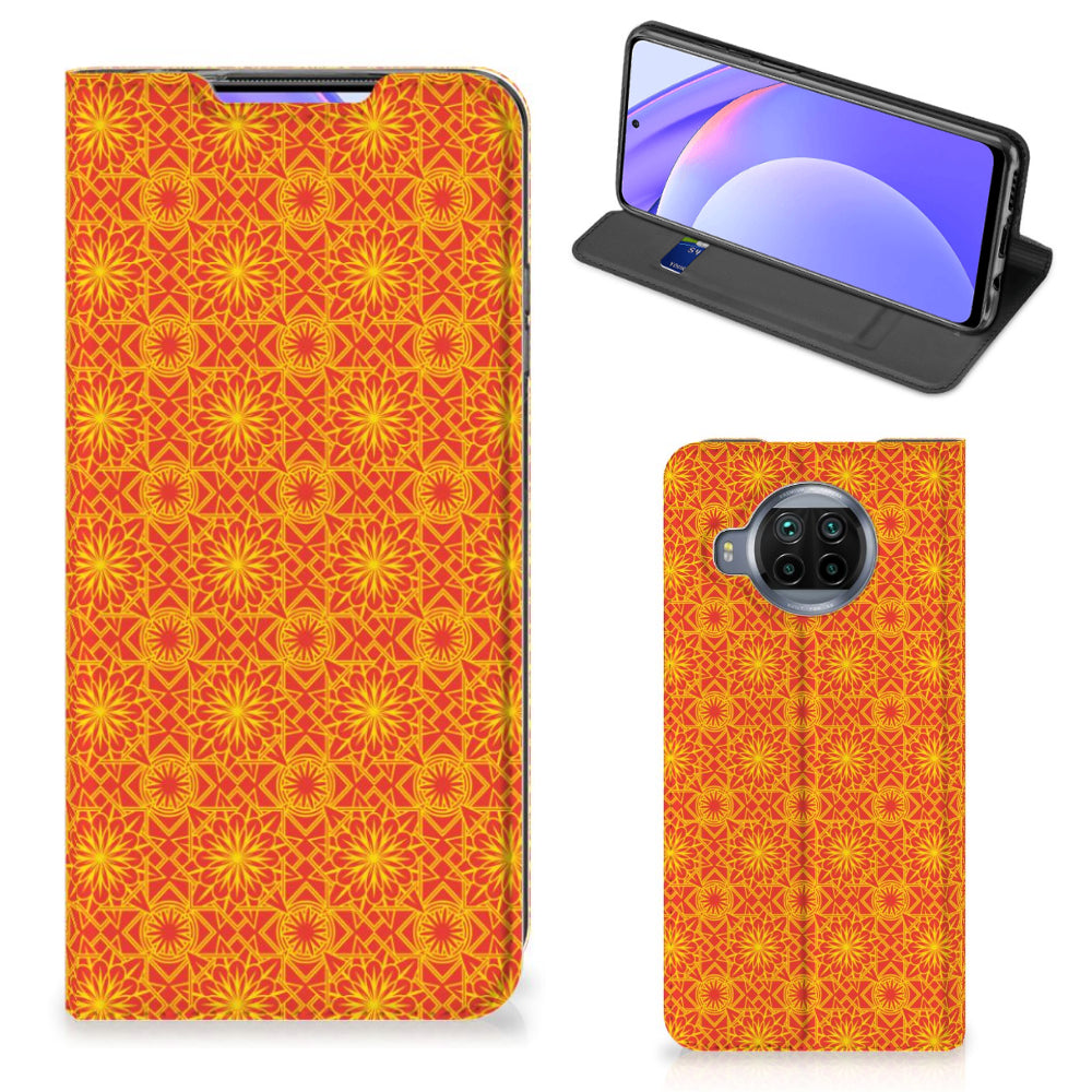 Xiaomi Mi 10T Lite Hoesje met Magneet Batik Oranje