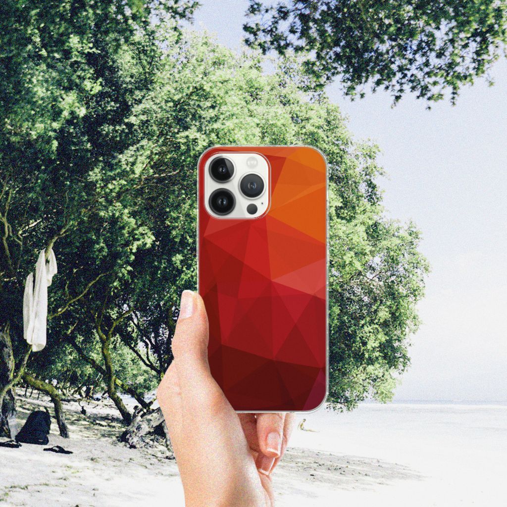TPU Hoesje voor iPhone 13 Pro Max Polygon Red met abstracte vormen en een helder kleurverloop.