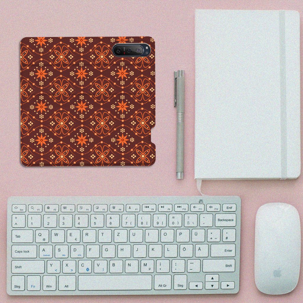 Sony Xperia 5 II Hoesje met Magneet Batik Brown - B2C Telecom