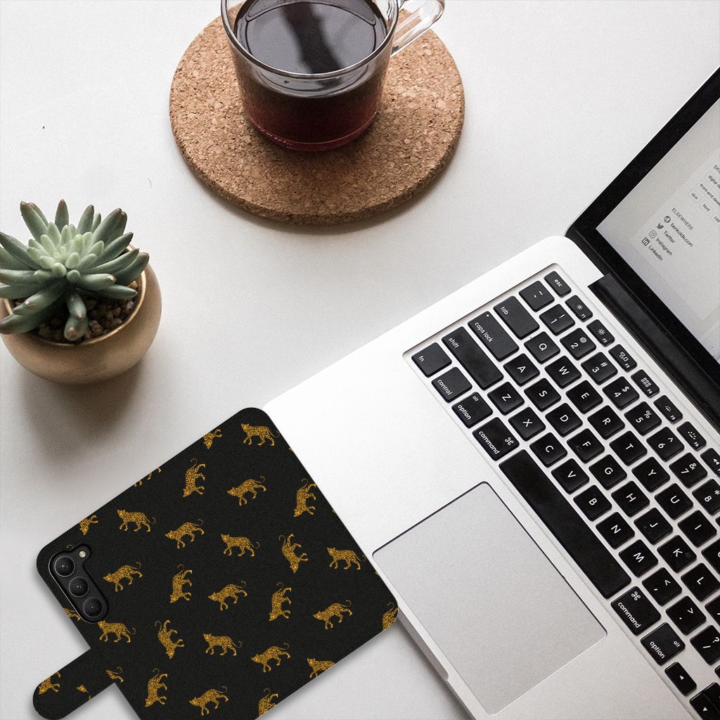 Telefoonhoesje met Pasjes voor Samsung Galaxy S23 Plus Leopards