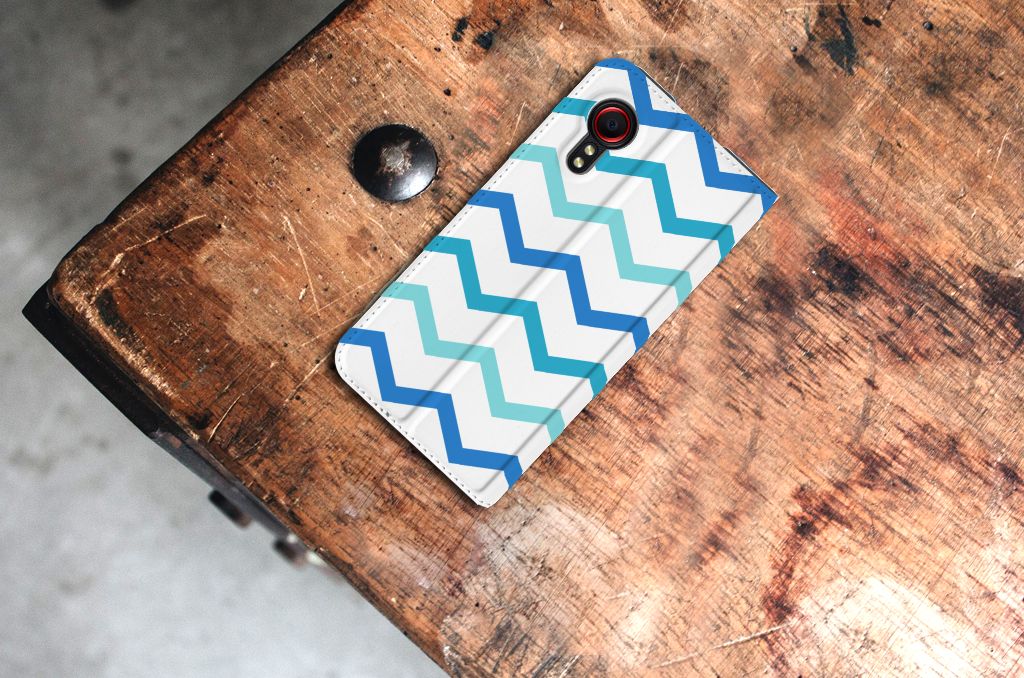 Samsung Galaxy Xcover 5 Hoesje met Magneet Zigzag Blauw - B2C Telecom